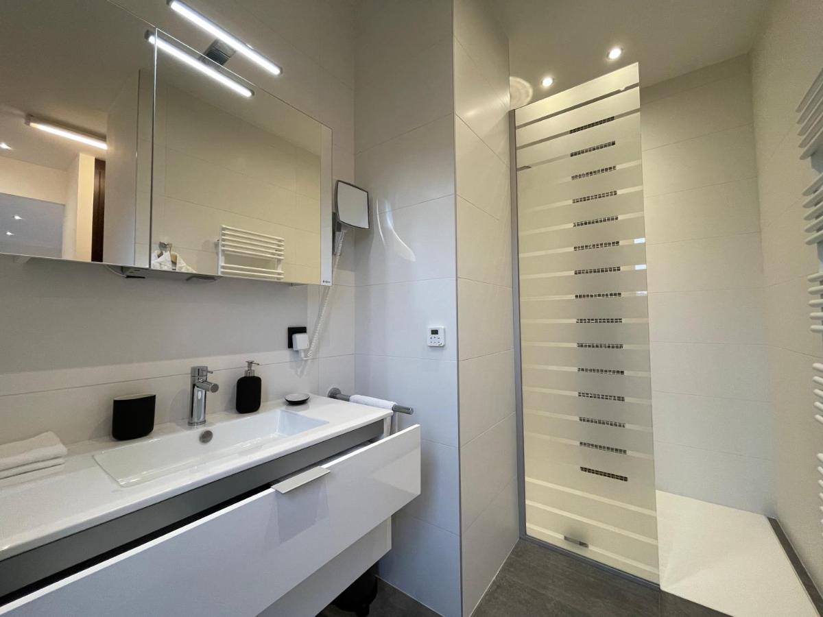 הוייט Chambres D'Hotes Les Grisons מראה חיצוני תמונה